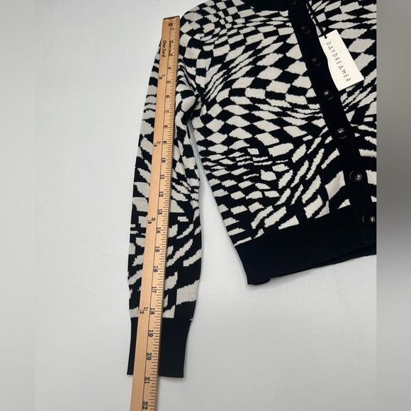 NWT DAYDREAMER Eclipse Wave Women’s Cardigan  Black White size XS - Picture 11 of 13